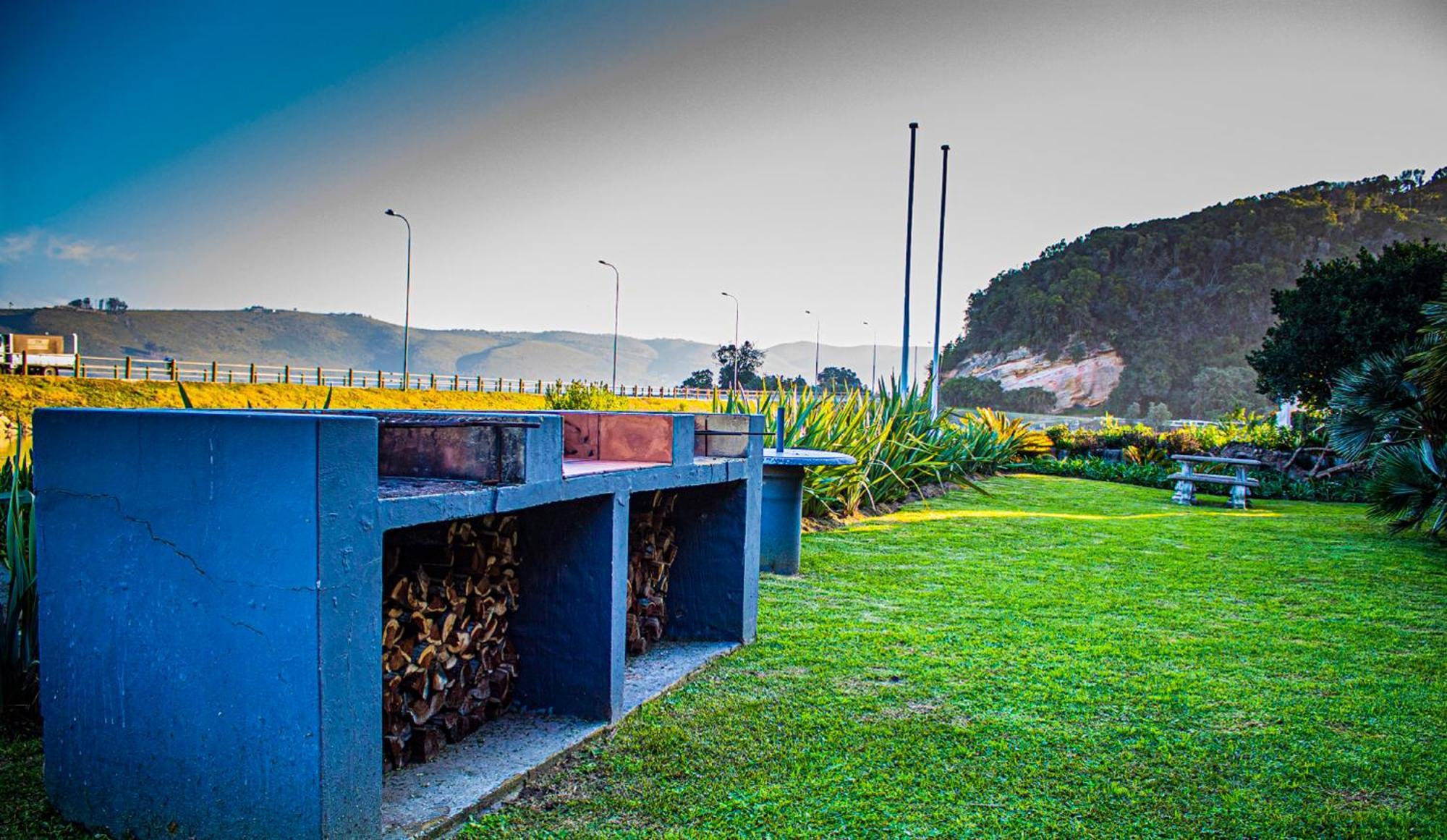 On The Estuary Hotel Knysna Eksteriør billede